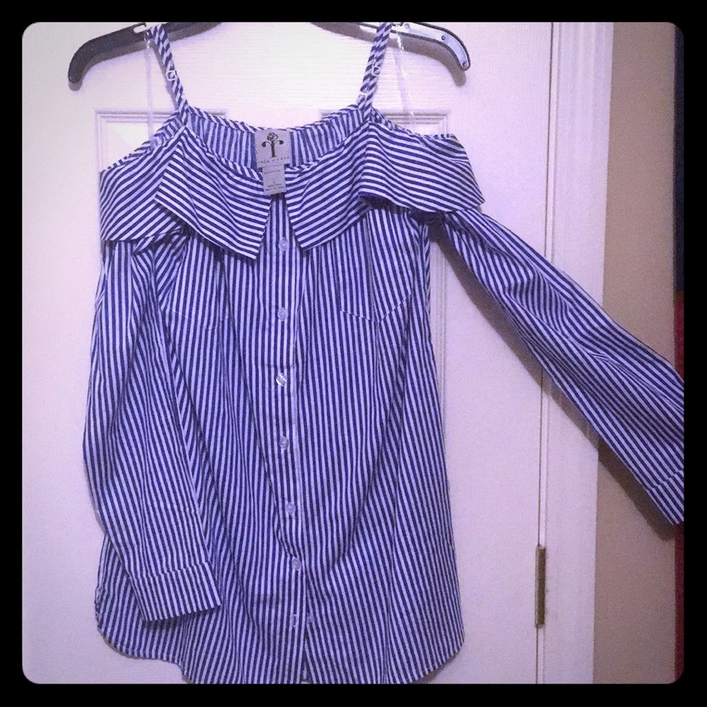 Rain + Rose small blouse